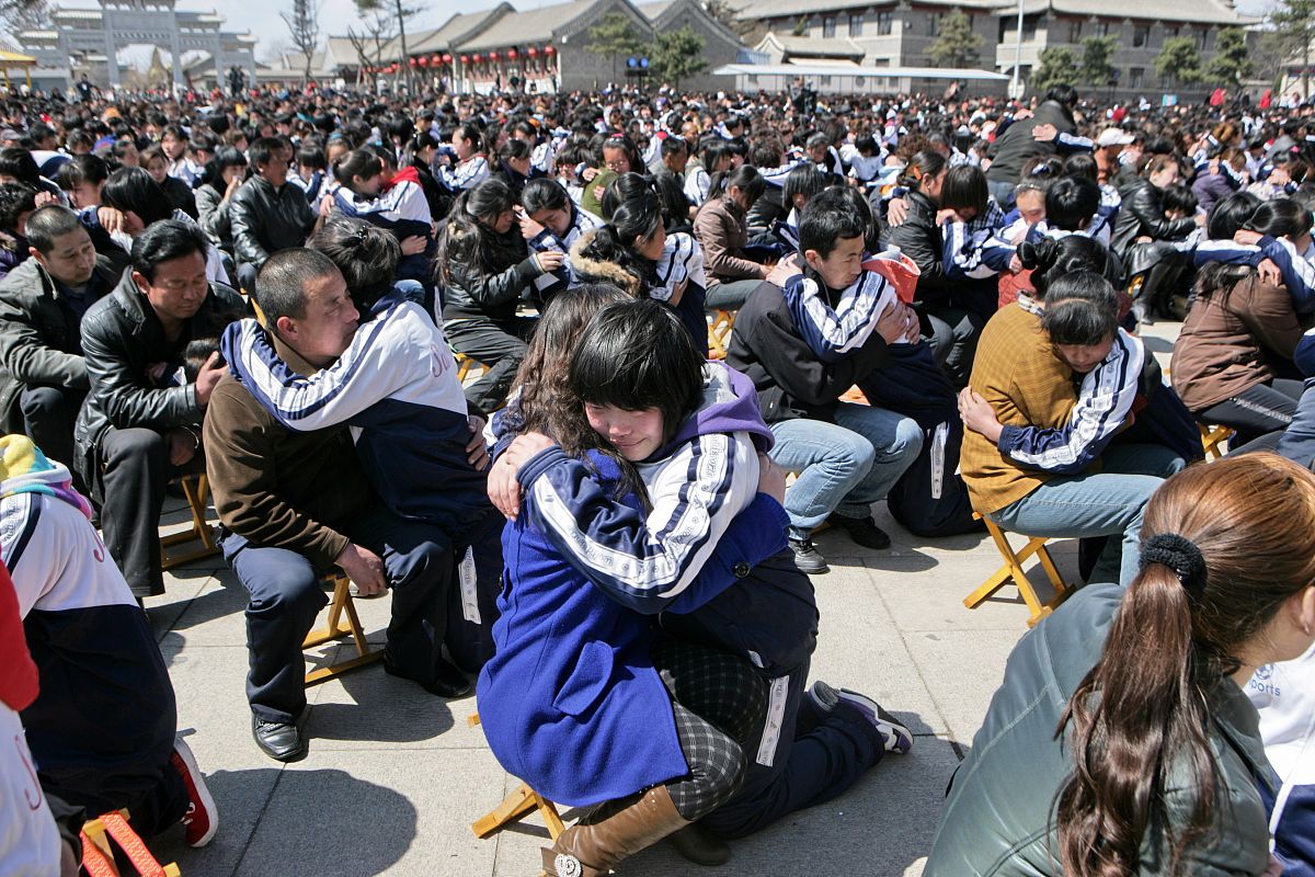 我这里有一个活动就是关于决赛的演讲流程你可以帮我策划一下吗