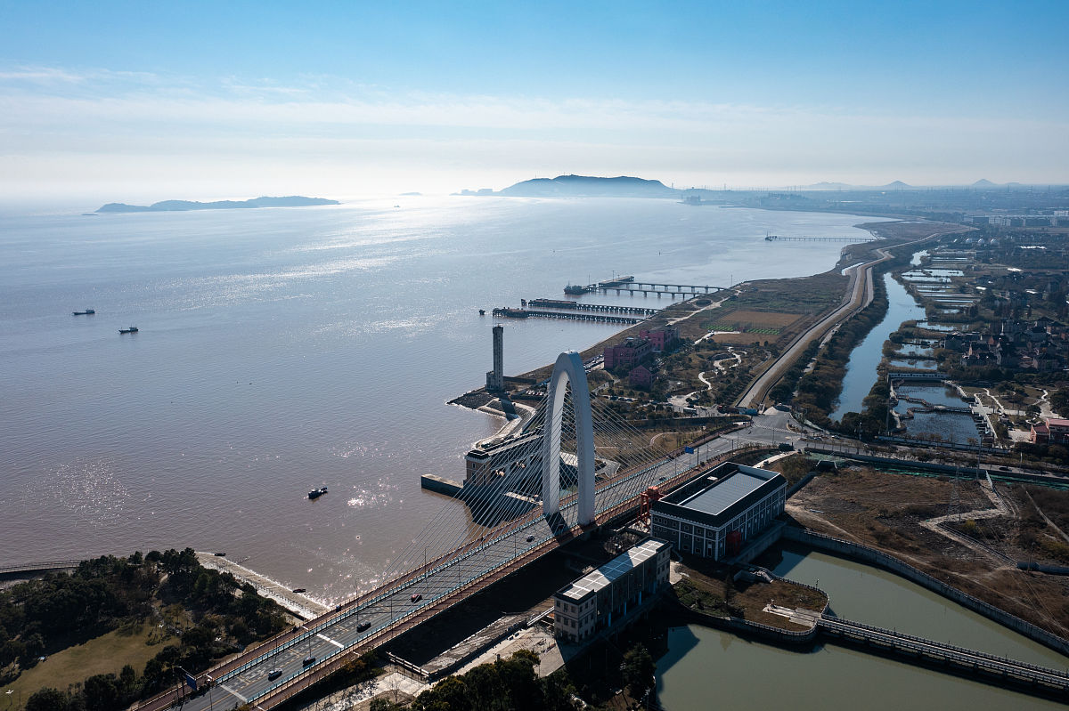 海盐县理工学校2021年招生简章：初中、高中毕业生及特长生均可报名