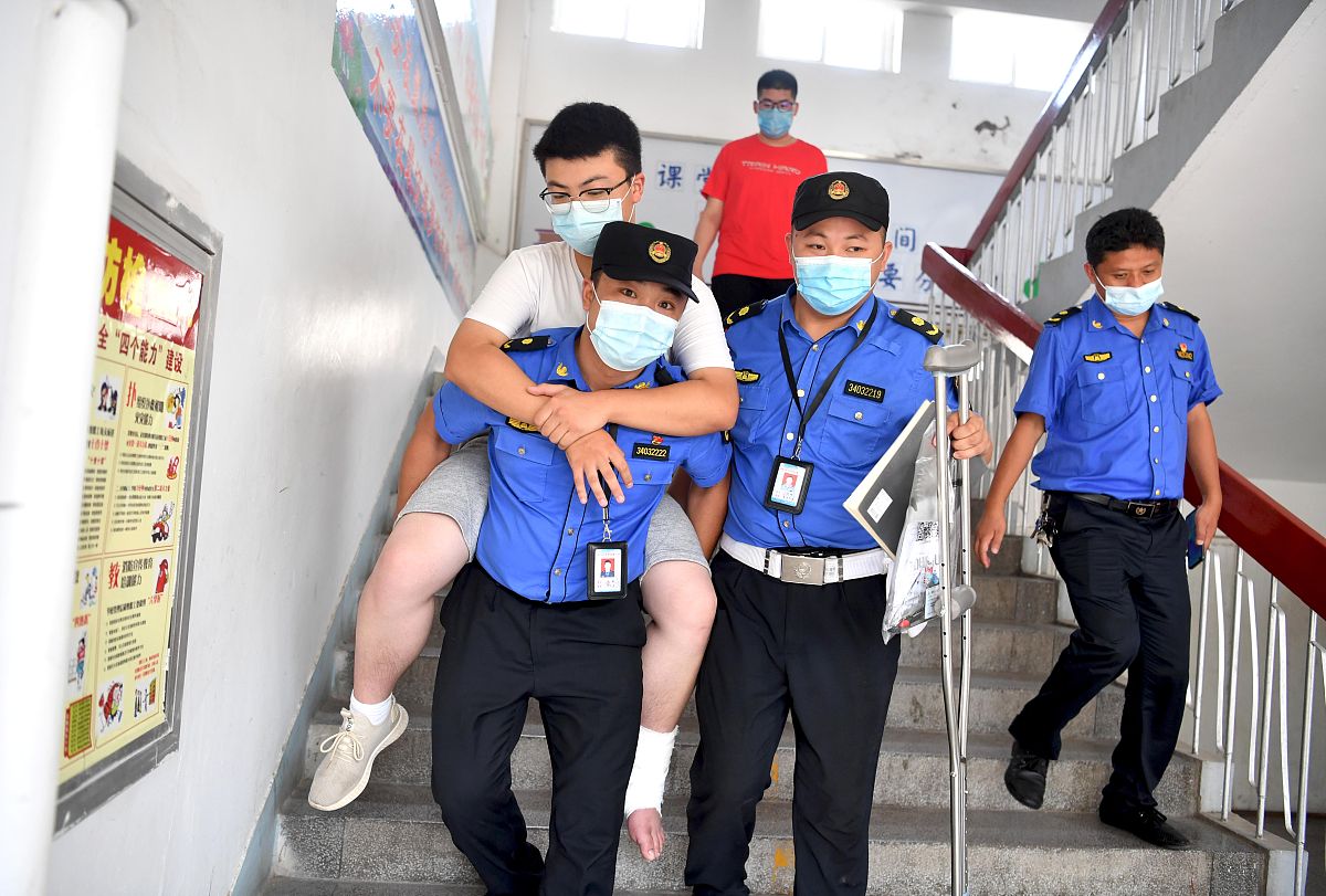 志愿者服务数据库表字段设计：必备信息与优化建议
