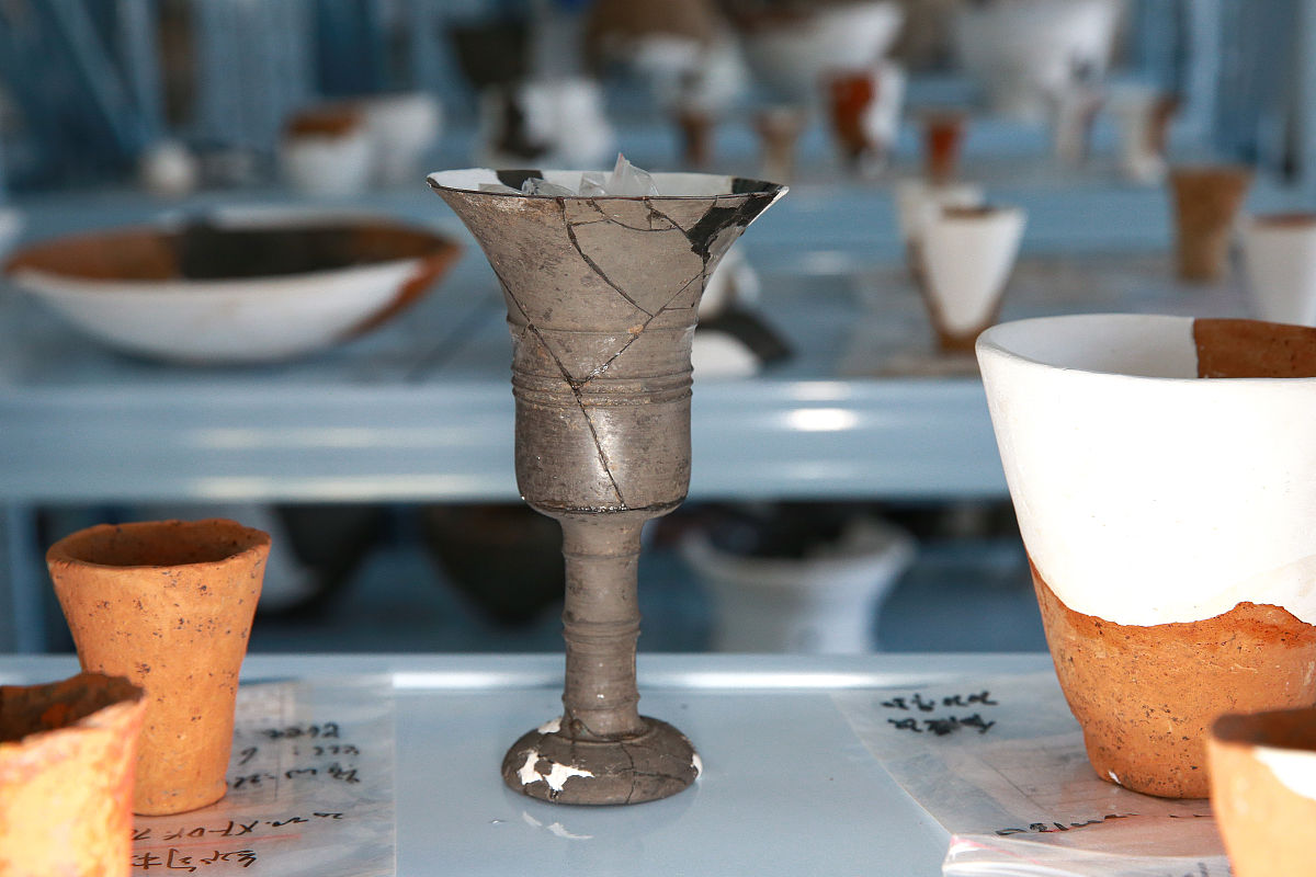 杯子的发明时间：人类历史上最早的发明之一