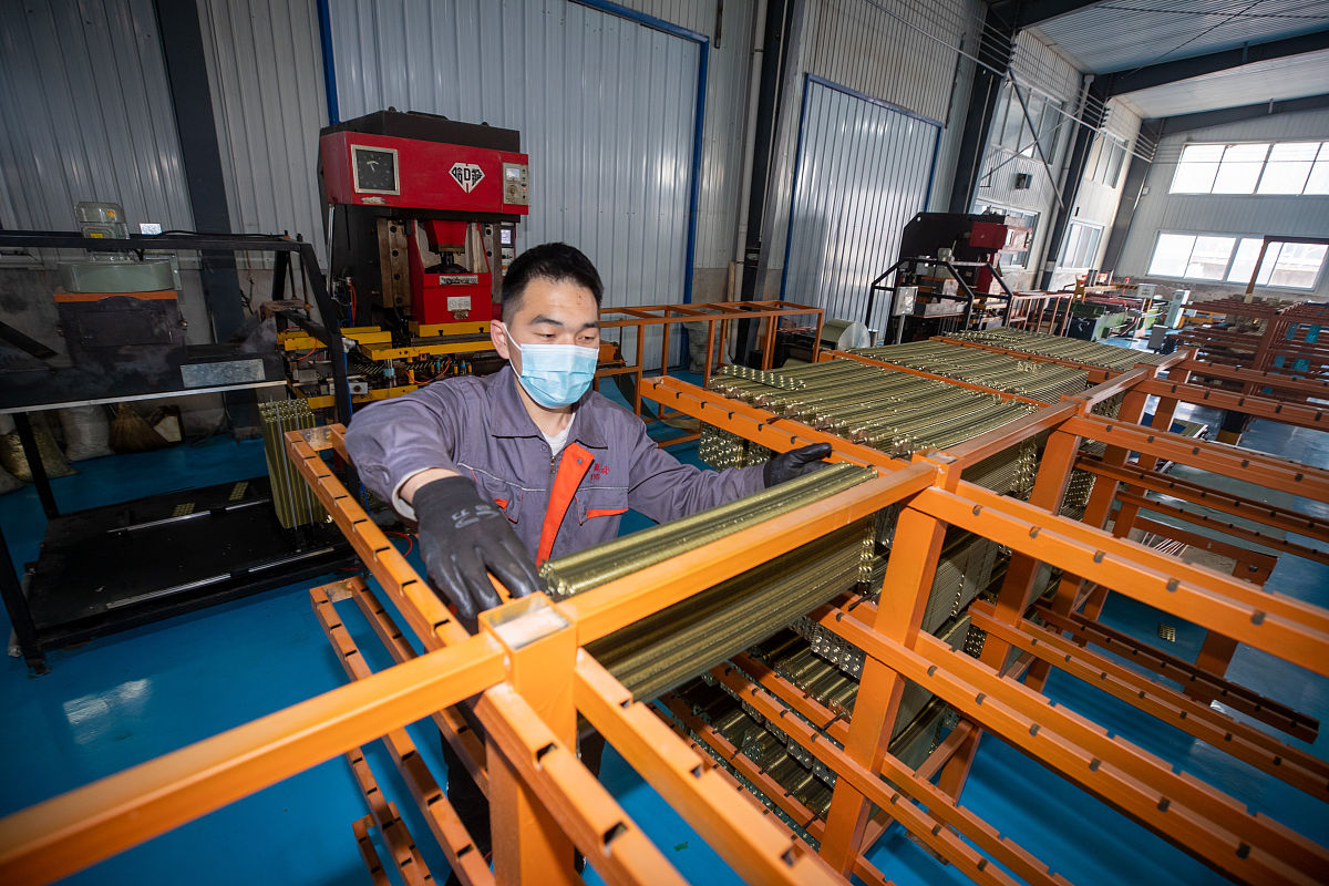 基于机器视觉和路径规划的退运电能表自动装箱搬运系统研究