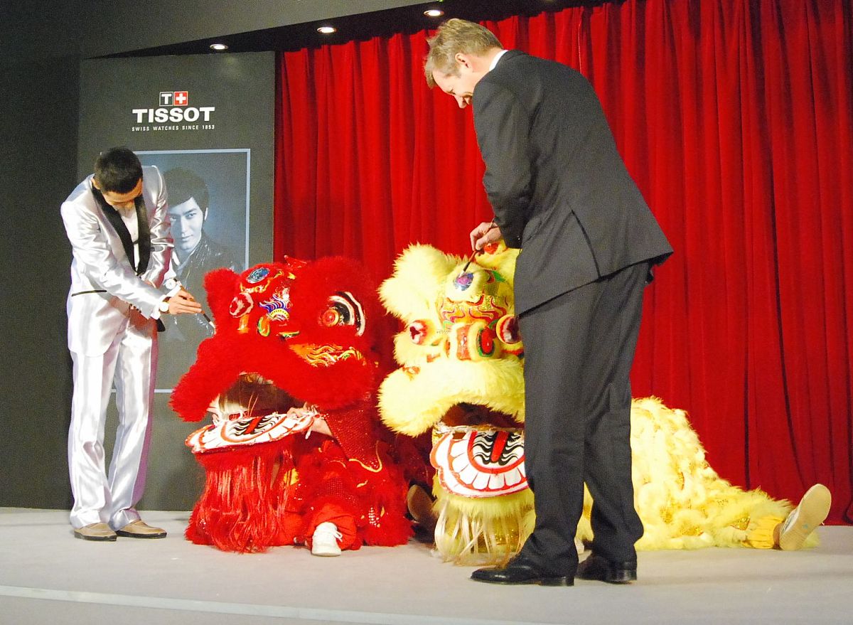 2010年11月18日,上海,瑞士某著名制表品牌上市发布会.黄晓明+++_+++活