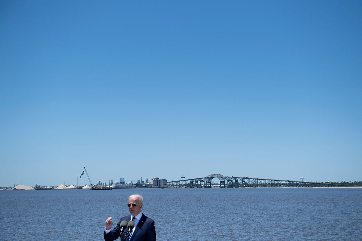 遵义轻轨专业学校的就业待遇怎么样