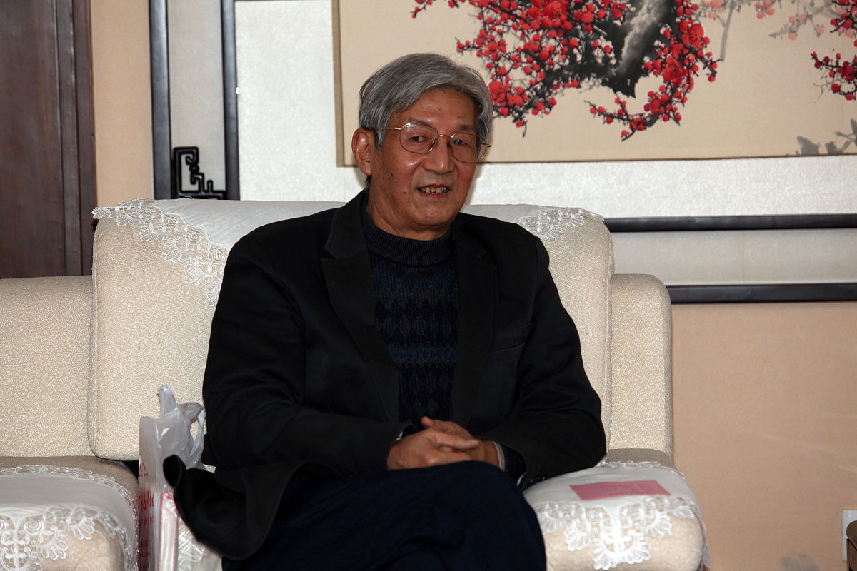 2017年2月9日,河南许昌,全国"金盾文学奖"获得者李佩甫.