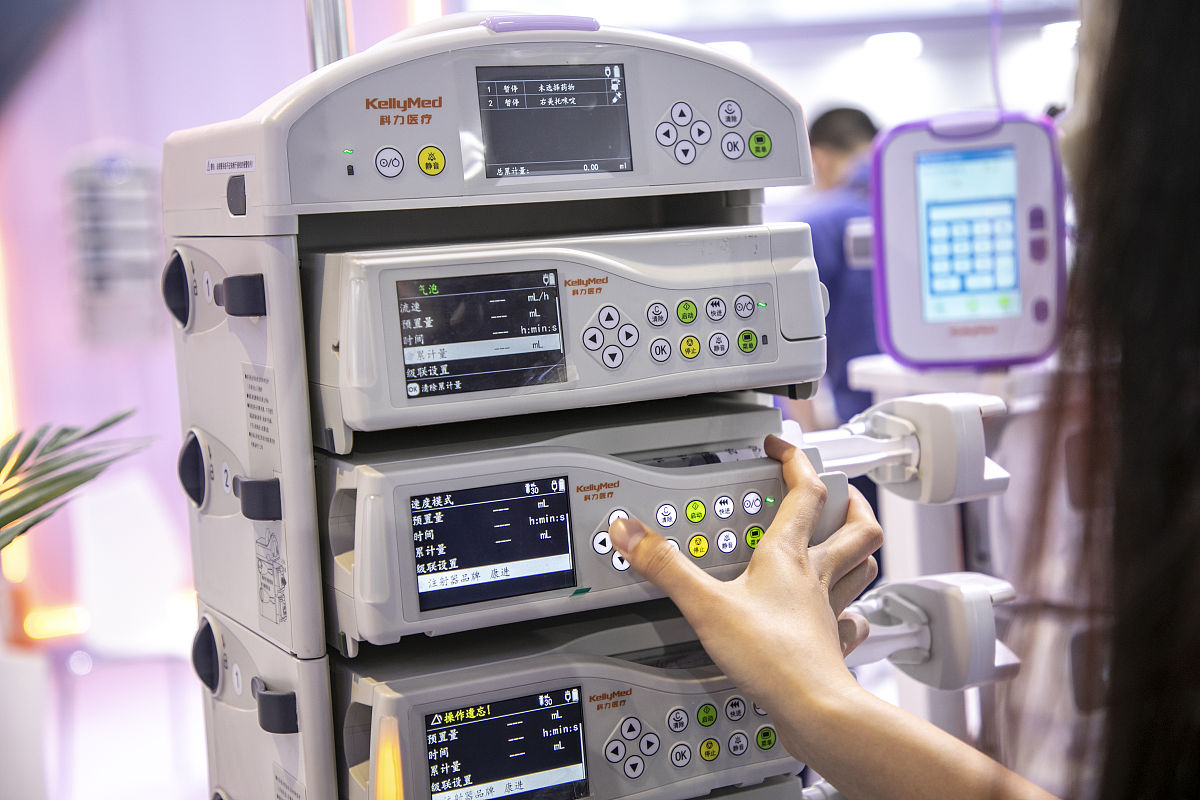 无线遥控点滴输液控制器硬件系统设计