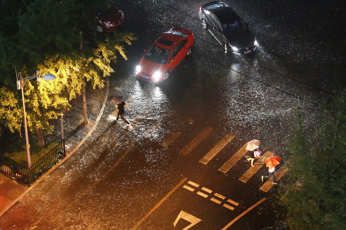 雷电预测系统：精准预警，防范雷电危害