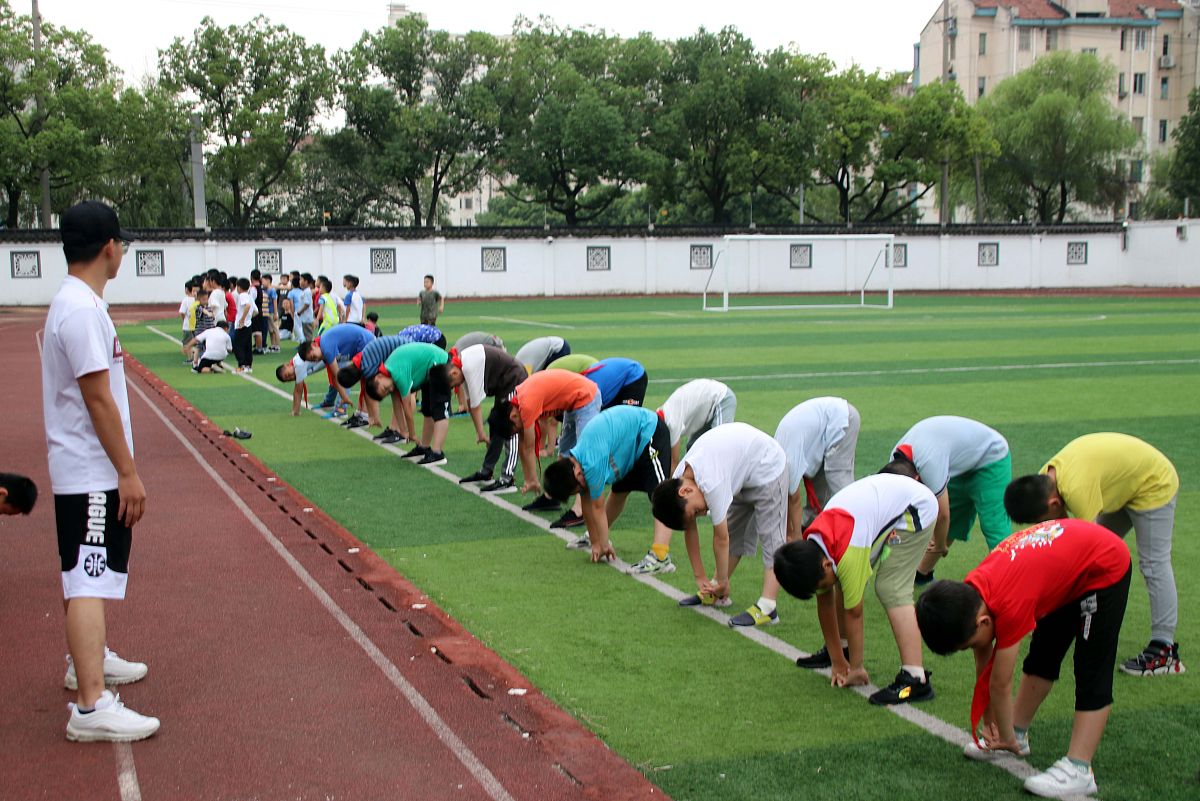 写一篇学期末反思关于体育