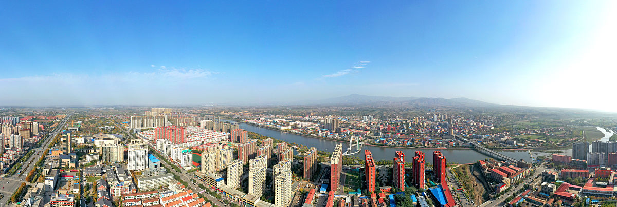 2020年10月31日,无人机拍摄的山西省临汾市襄汾县河西区道路宽广,高楼