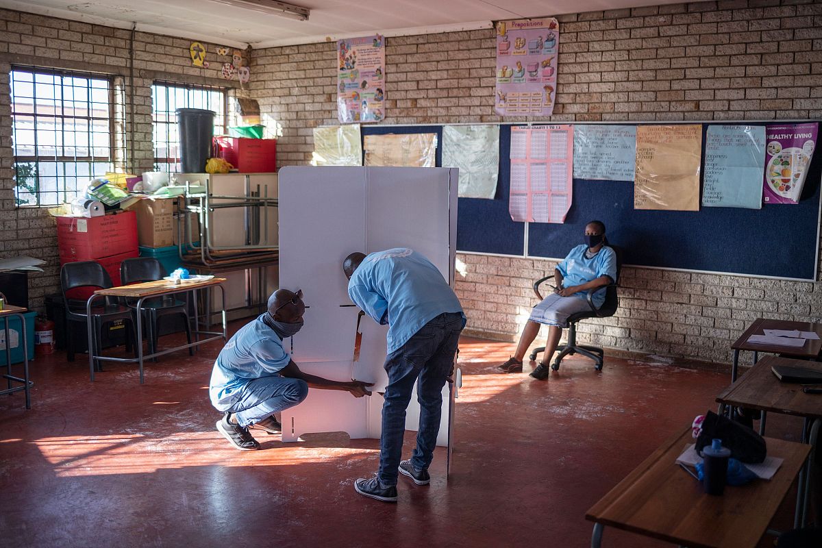 菏泽信息工程学校招生办联系方式 - 报考指南