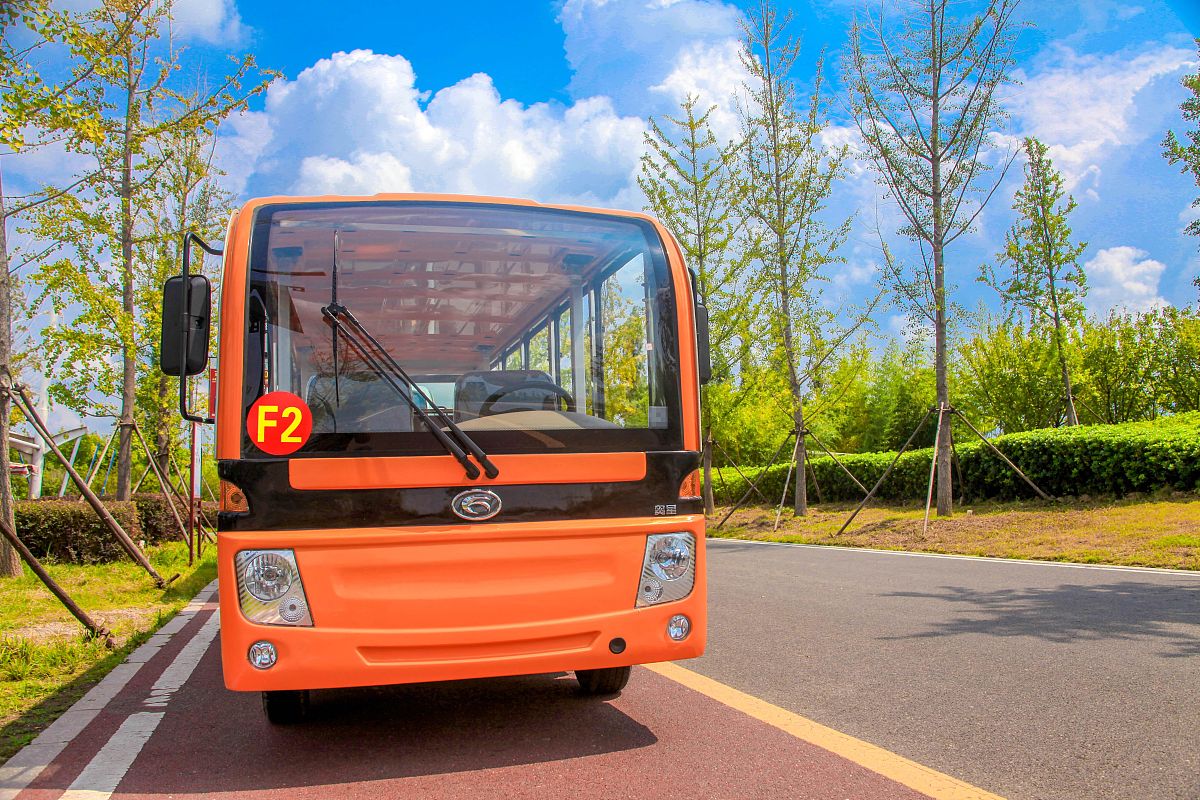 电动观光车 vs 燃油观光车：哪种适合您？