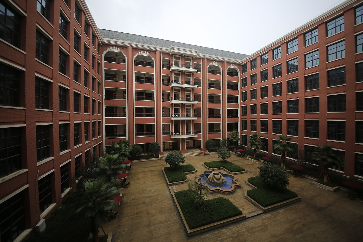 重庆市医药经贸学校学校环境_环境怎么样