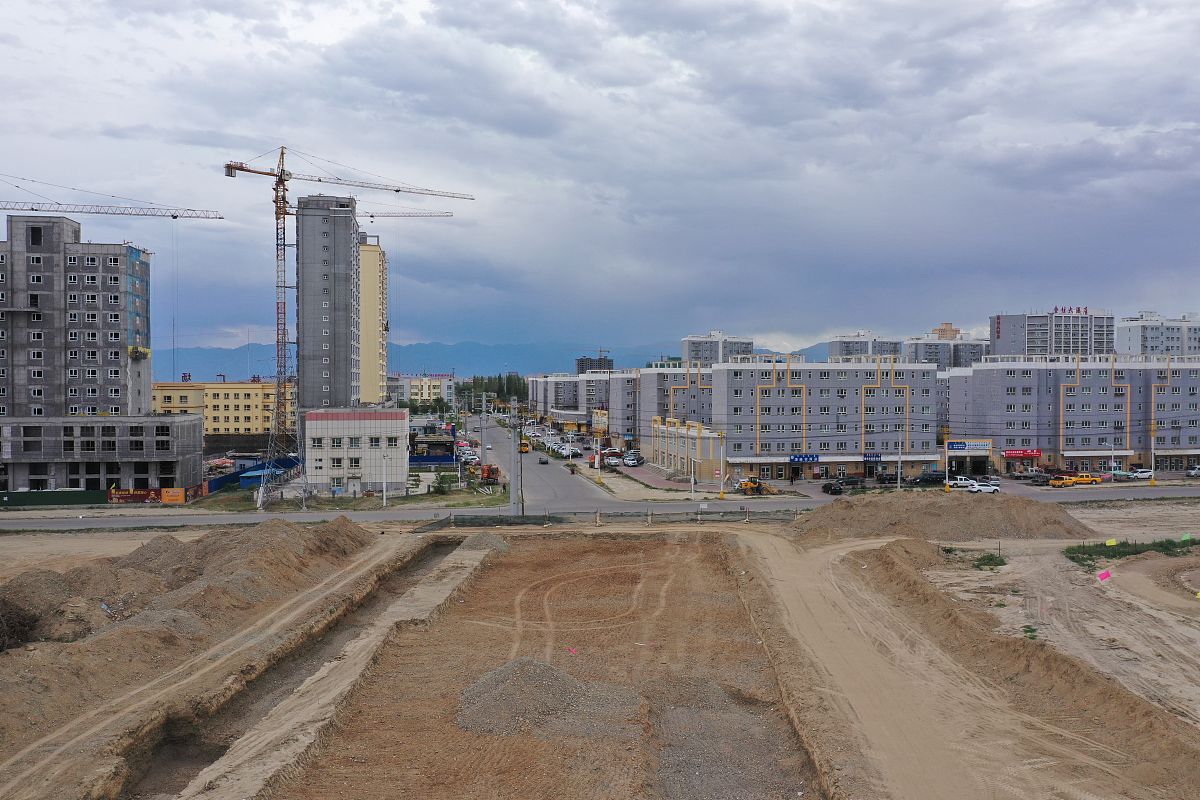 你好要如何设置评价基础设施项目好坏的标准呢？字数要求1000字谢谢