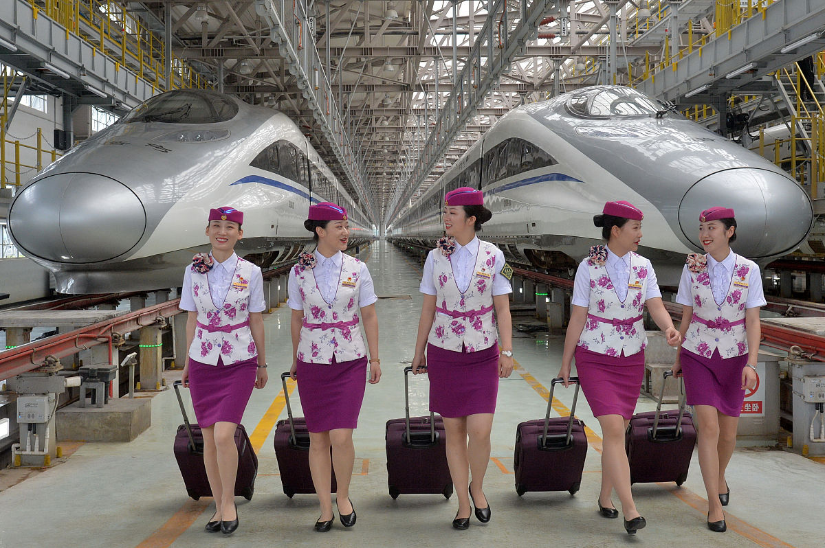 贵州有那个高铁学校公办的—贵阳铁路航空学校招生