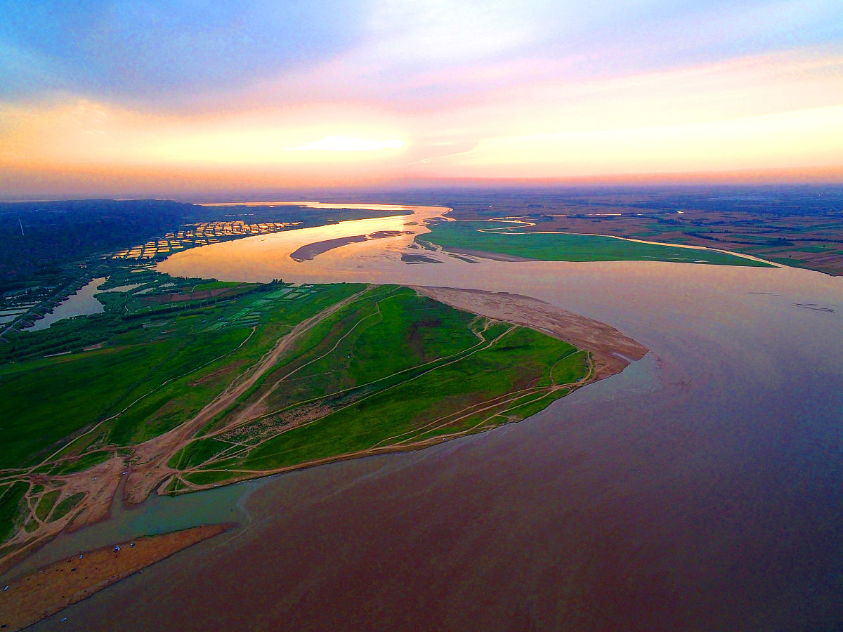 黄河流域高质量发展：绿色升级、生态保护、科技创新