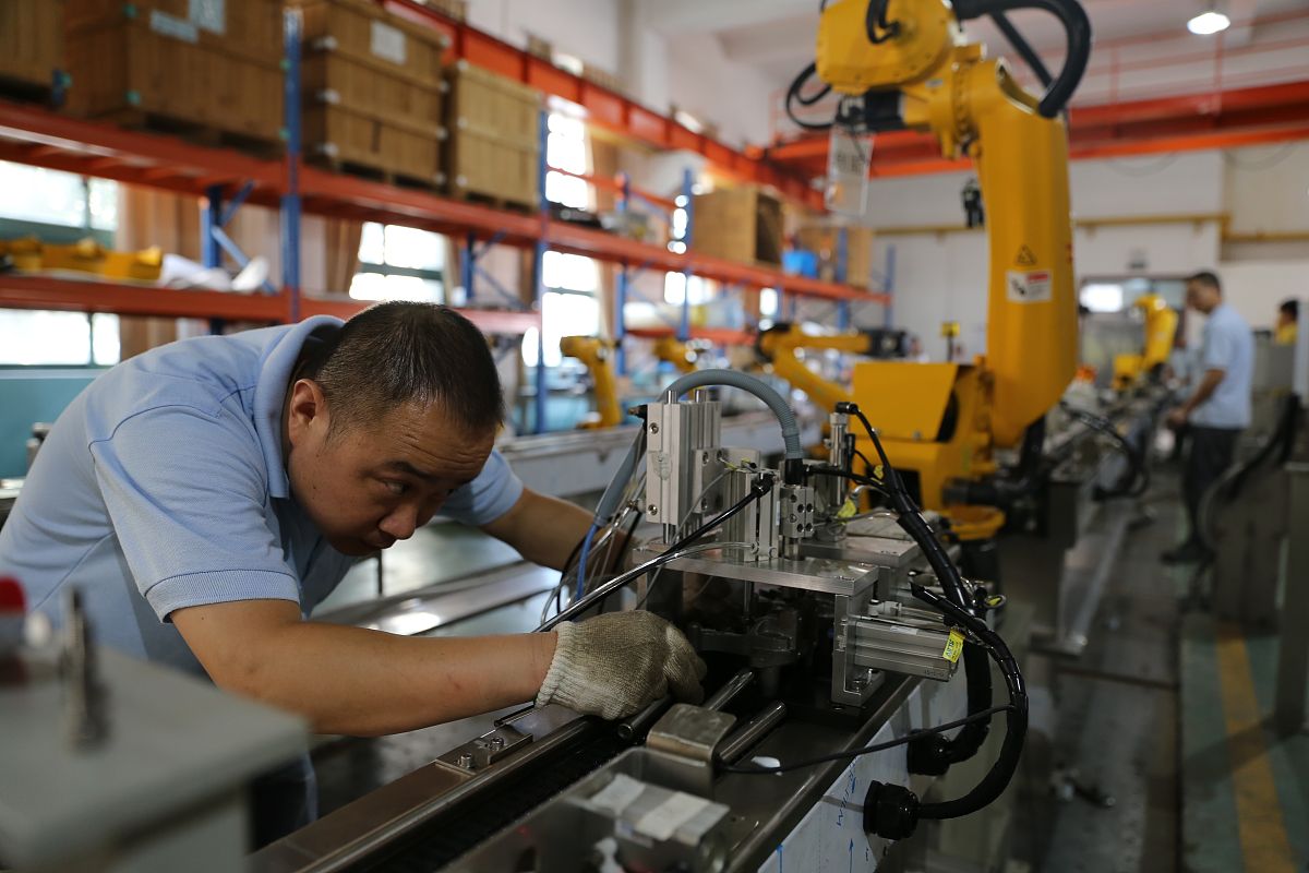 工业机器人金工实习报告：探秘智能制造，实践技能提升