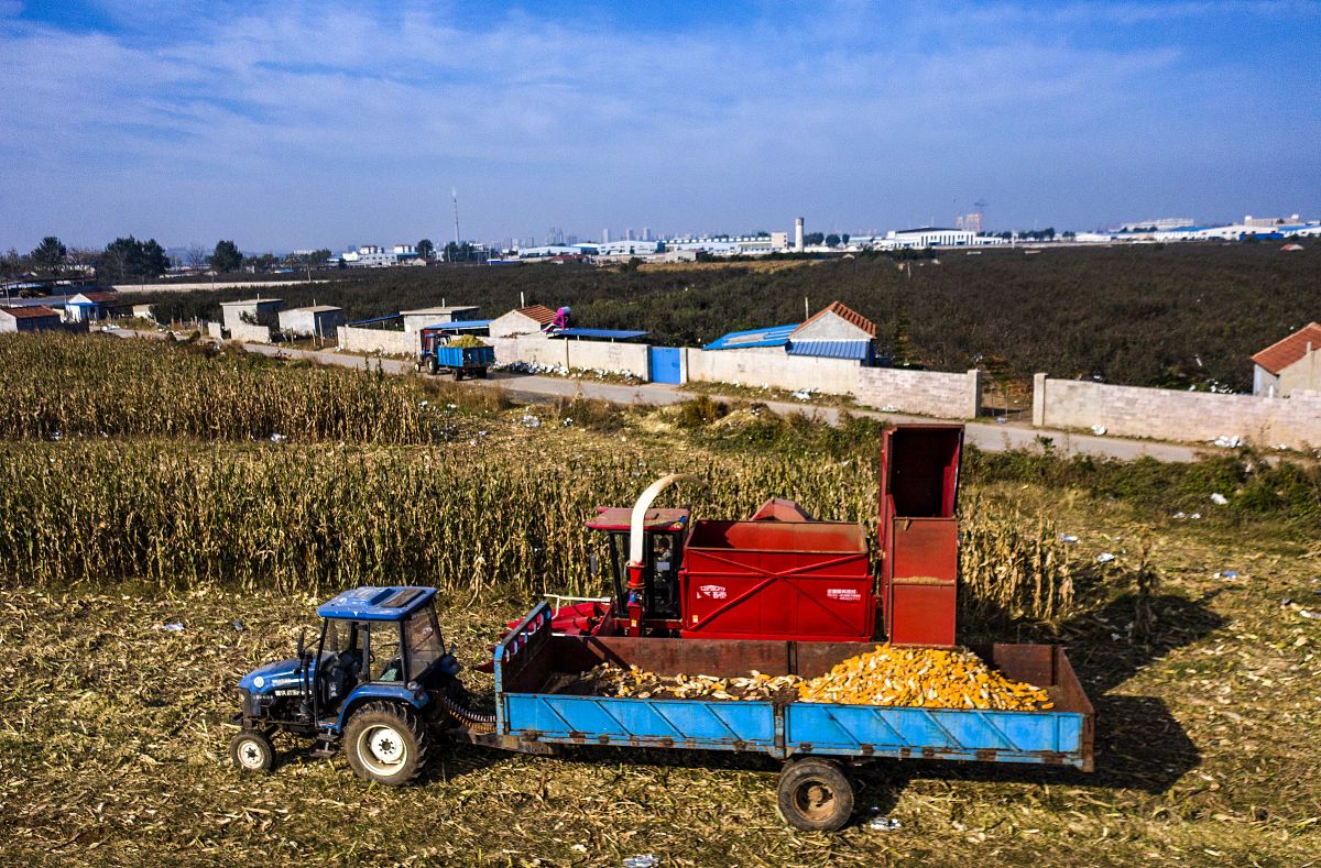 保定市华中技工学校农机使用与维修专业：就业前景好，值得选择！