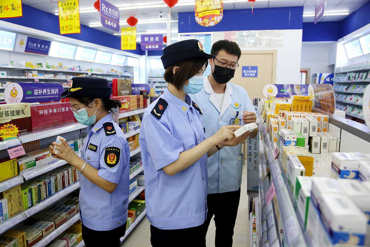 基层医院药事管理优化策略：从采购到监测全流程解析