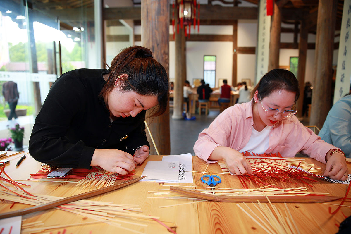 衡阳致公职业中等专业学校2021年报名需要满足哪些条件
