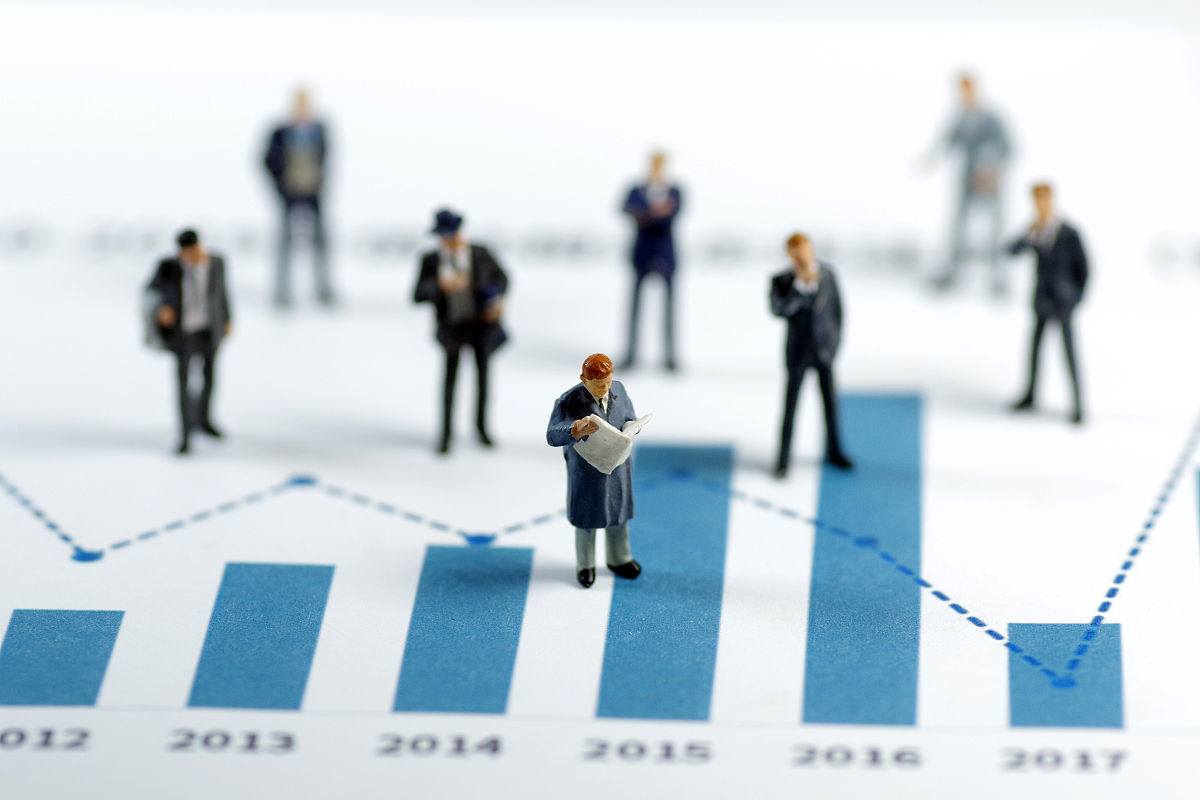 建立人才储备信息库，避免招聘困境