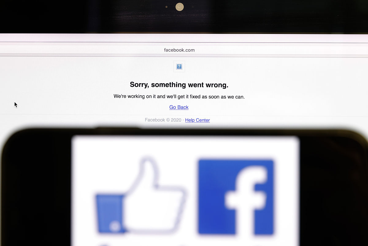 当地时间2021年10月4日,美国加州,美国互联网社交巨头facebook脸书公