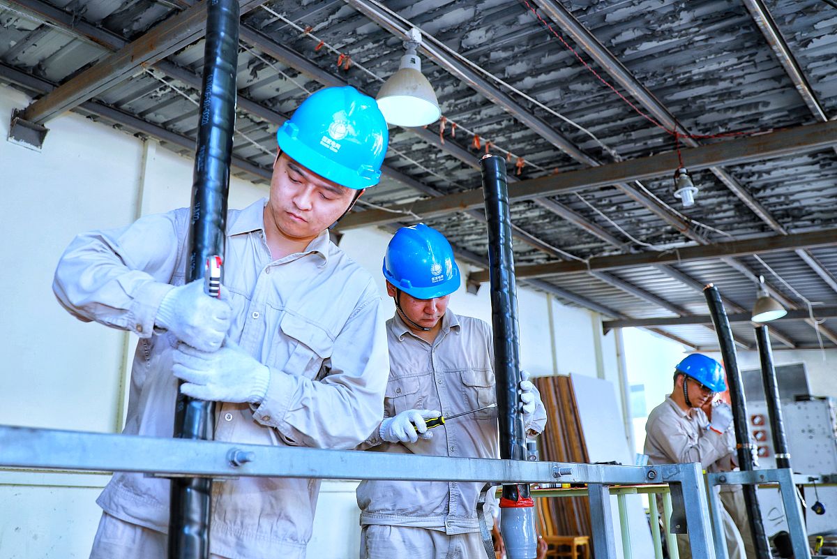 贵州六盘水输变电工程专业承包二级资质新办及转让指南