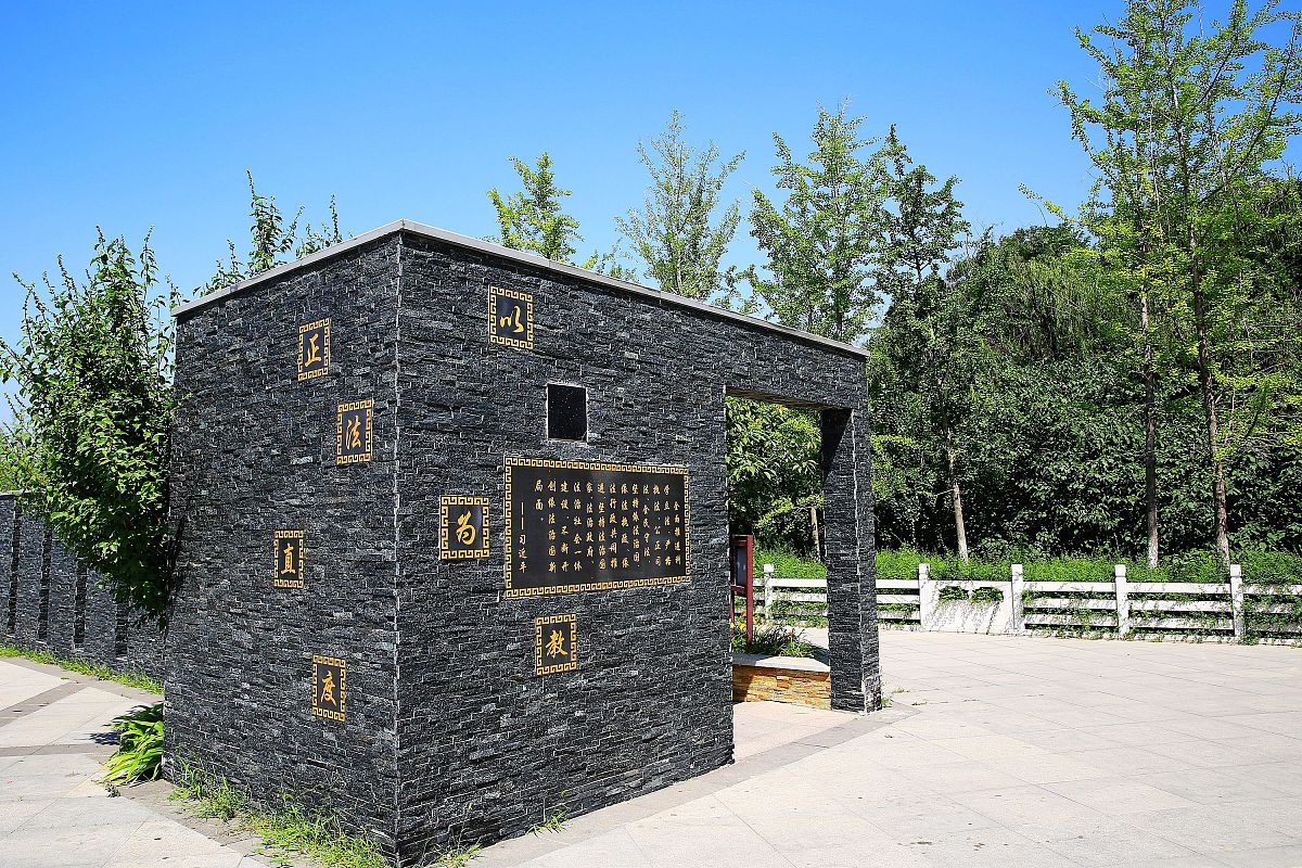 潞城职业高中2023年招生办电话是多少 好不好