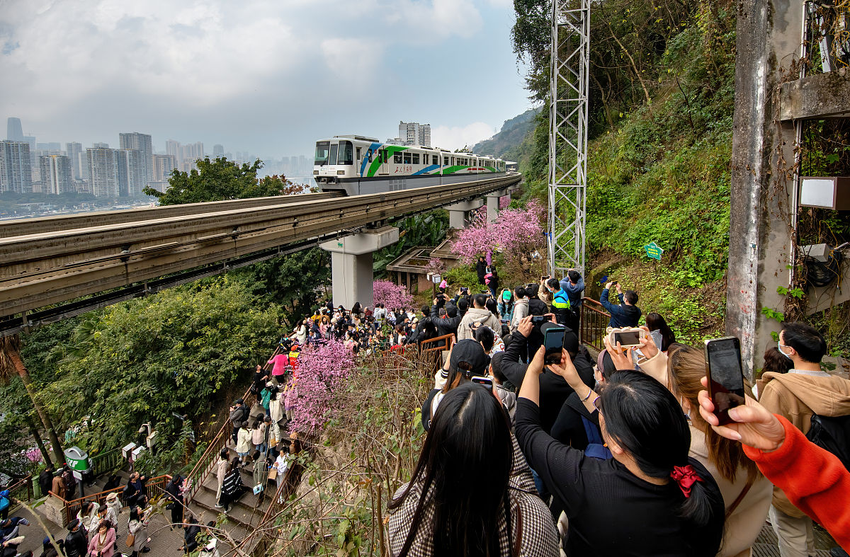 重庆轨道交通学校毕业生就业前景：轨道交通领域就业机会大