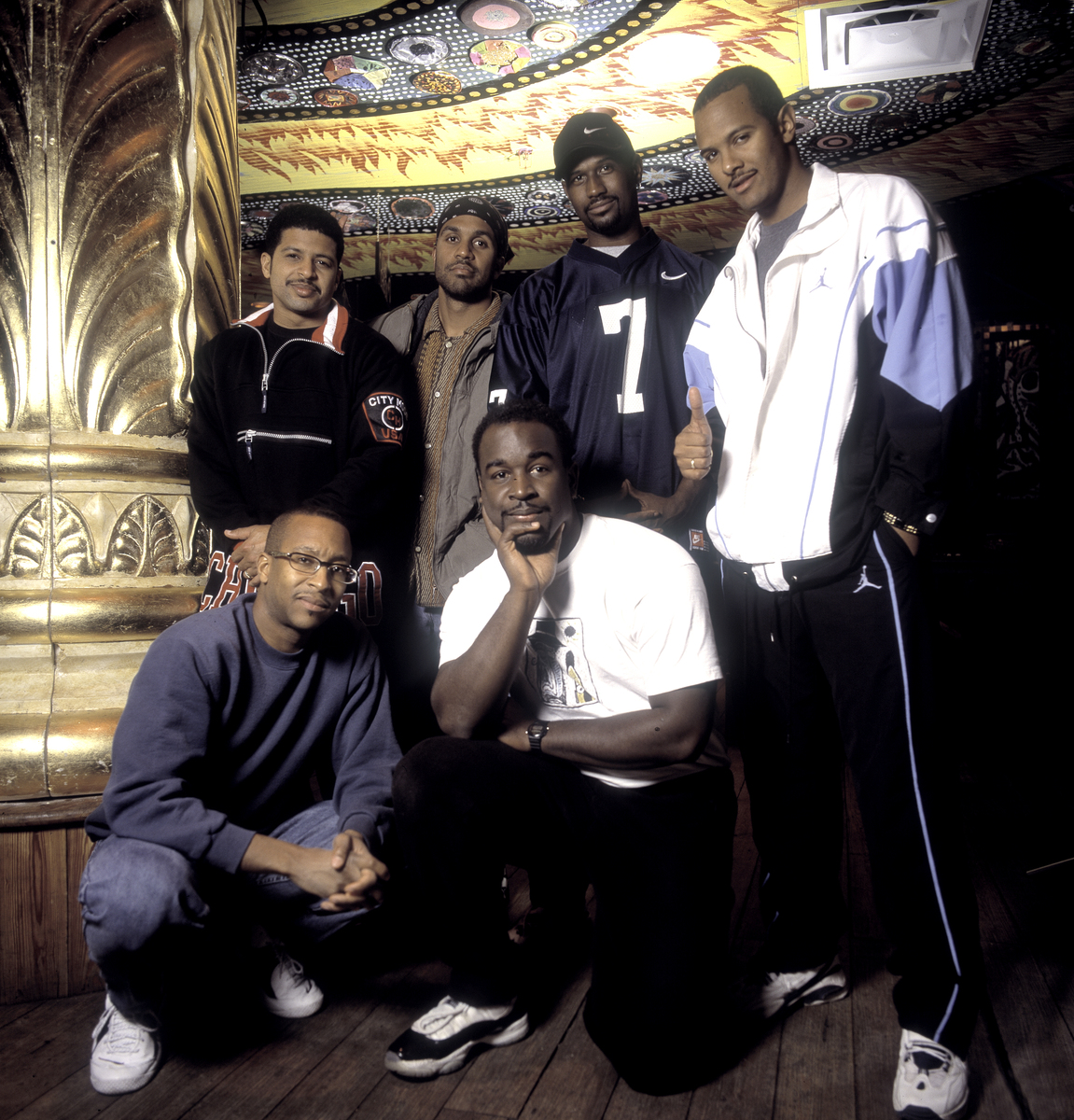 安东尼·戴维斯 - NBA巨星，湖人队核心球员