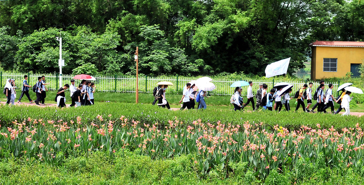 2019年四川铁路学校招生对身高有要求吗