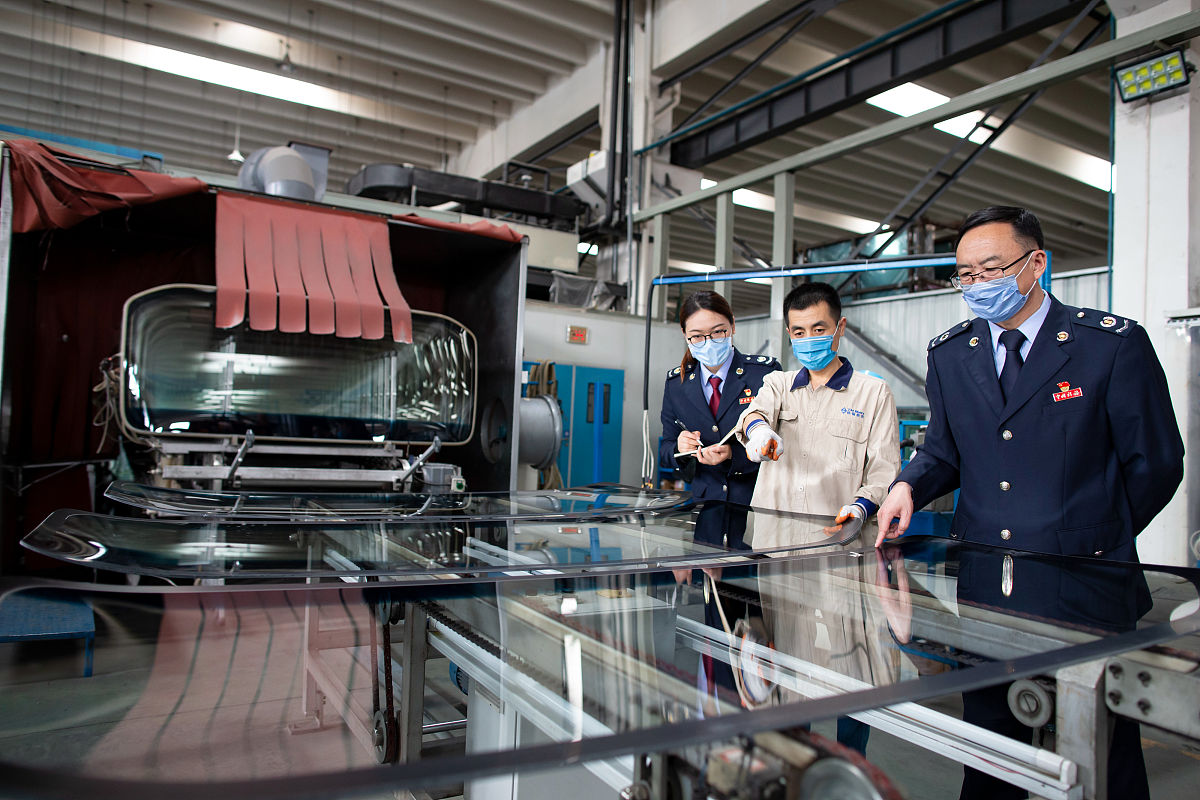 陕西汽车技工学校汽车钣金与涂装技术专业怎么样？