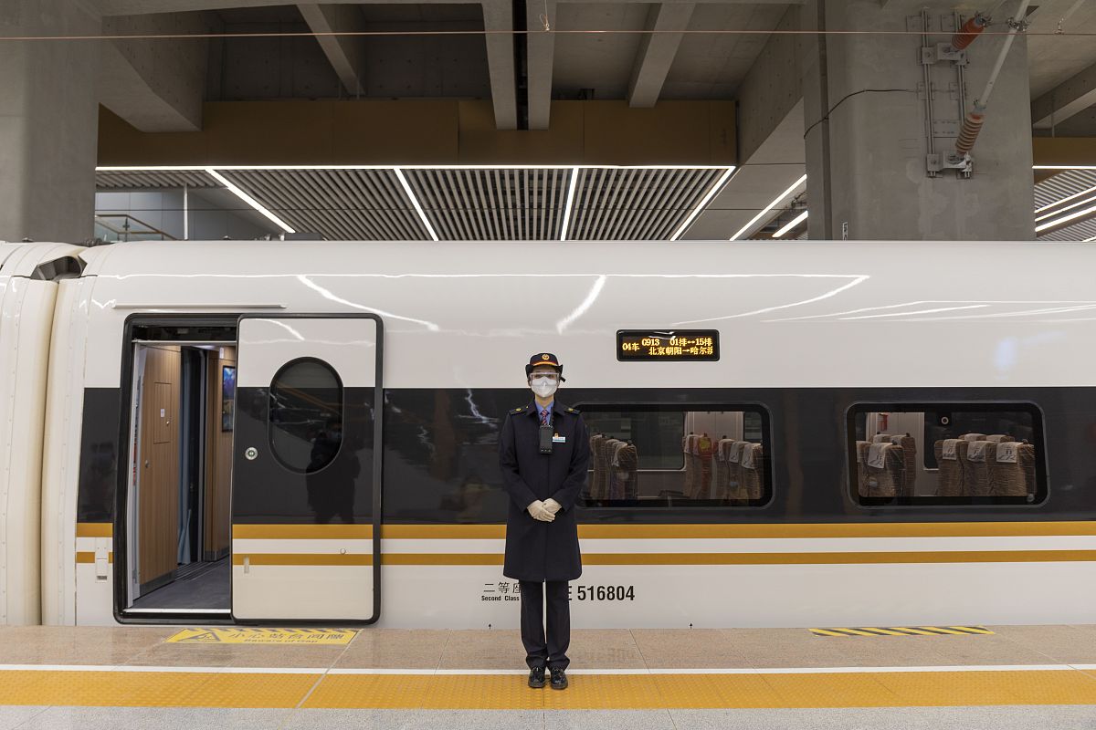 2021年1月22日,北京,京哈高铁(京承段)开通首日,北京朝阳站.