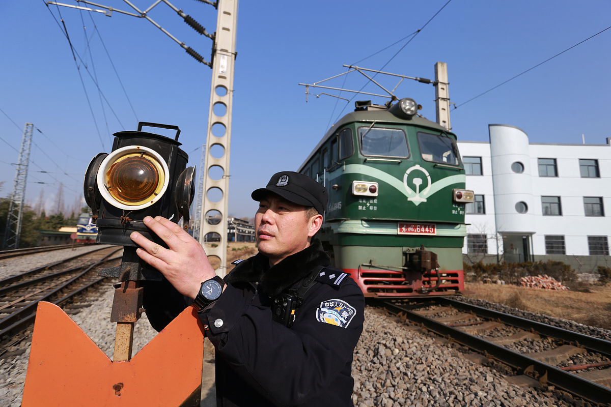 贵阳铁路职业运输学校轨道车司机专业如何