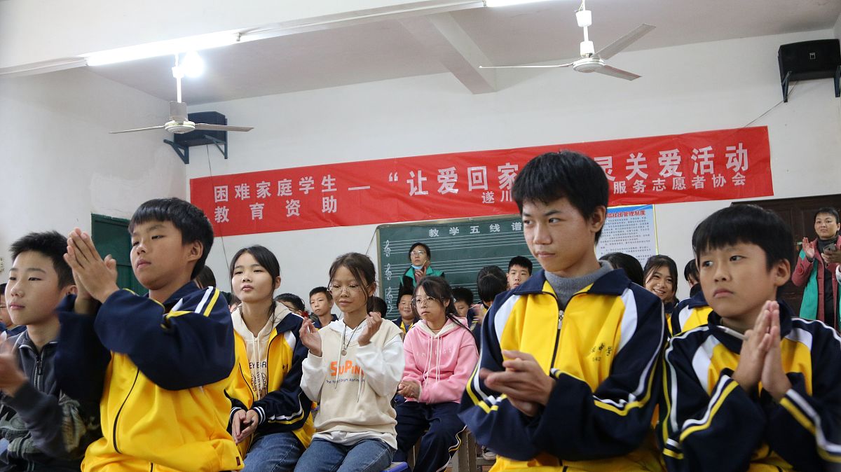 如何进一步做好受助学生的教育引导？感恩励志、爱校荣校