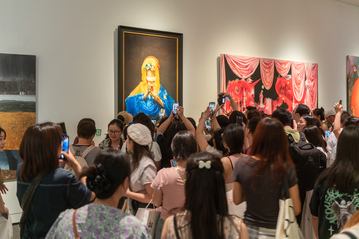 当代艺术的多元性与社会反思：探索艺术的未来趋势