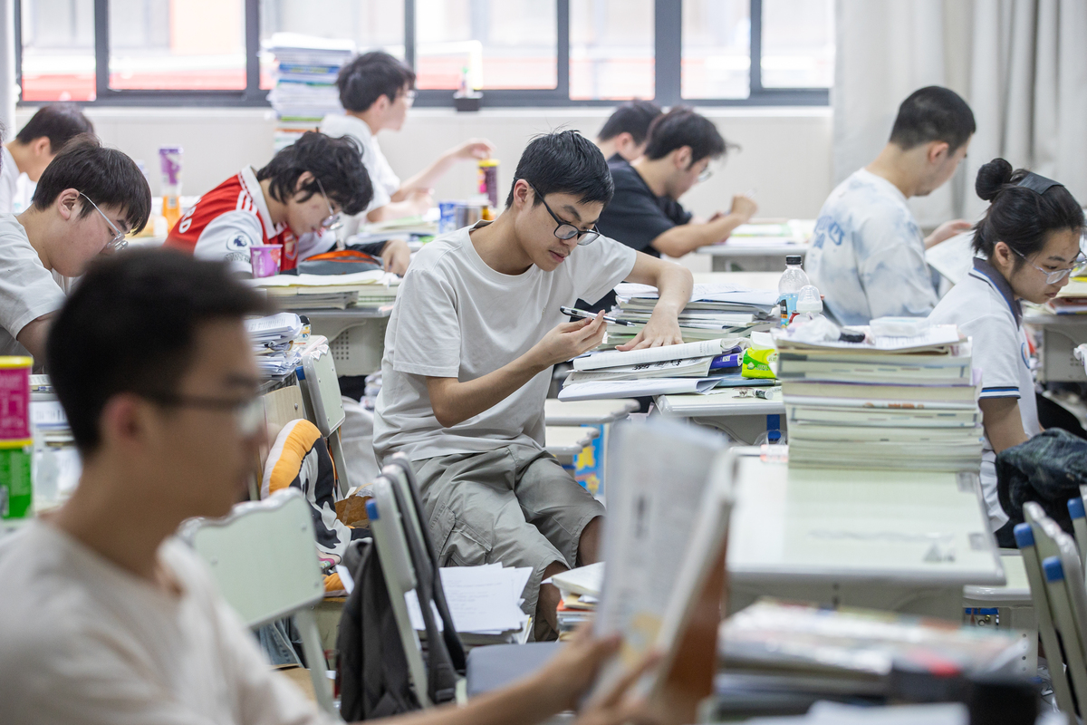 职高可以参加高考吗？难不难？