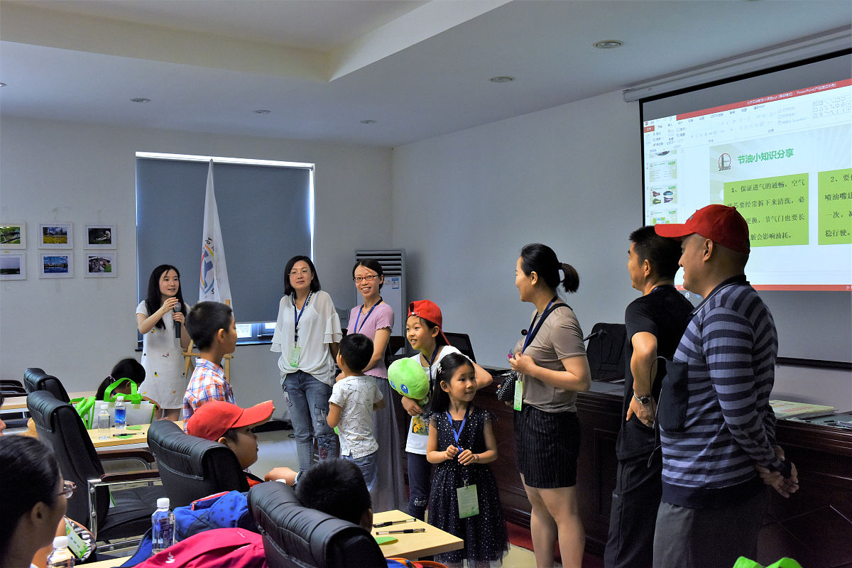 学而思创新班 vs 勤思班：哪个更难？深度解析课程难度和能力要求