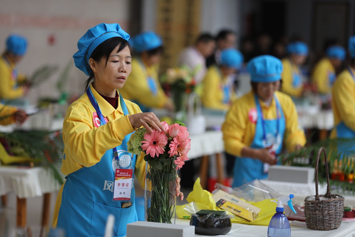 湖南工业职业技术学院五年制大专2020年招生办联系电话