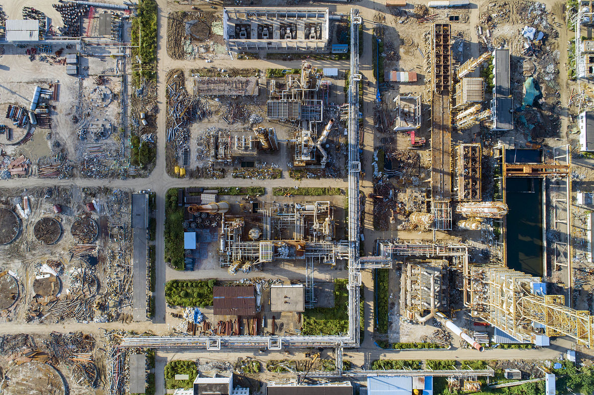 围绕工业园区与产城融合主题列举8篇近5年的国外文献不要中国作者按照GBT 7714-2015