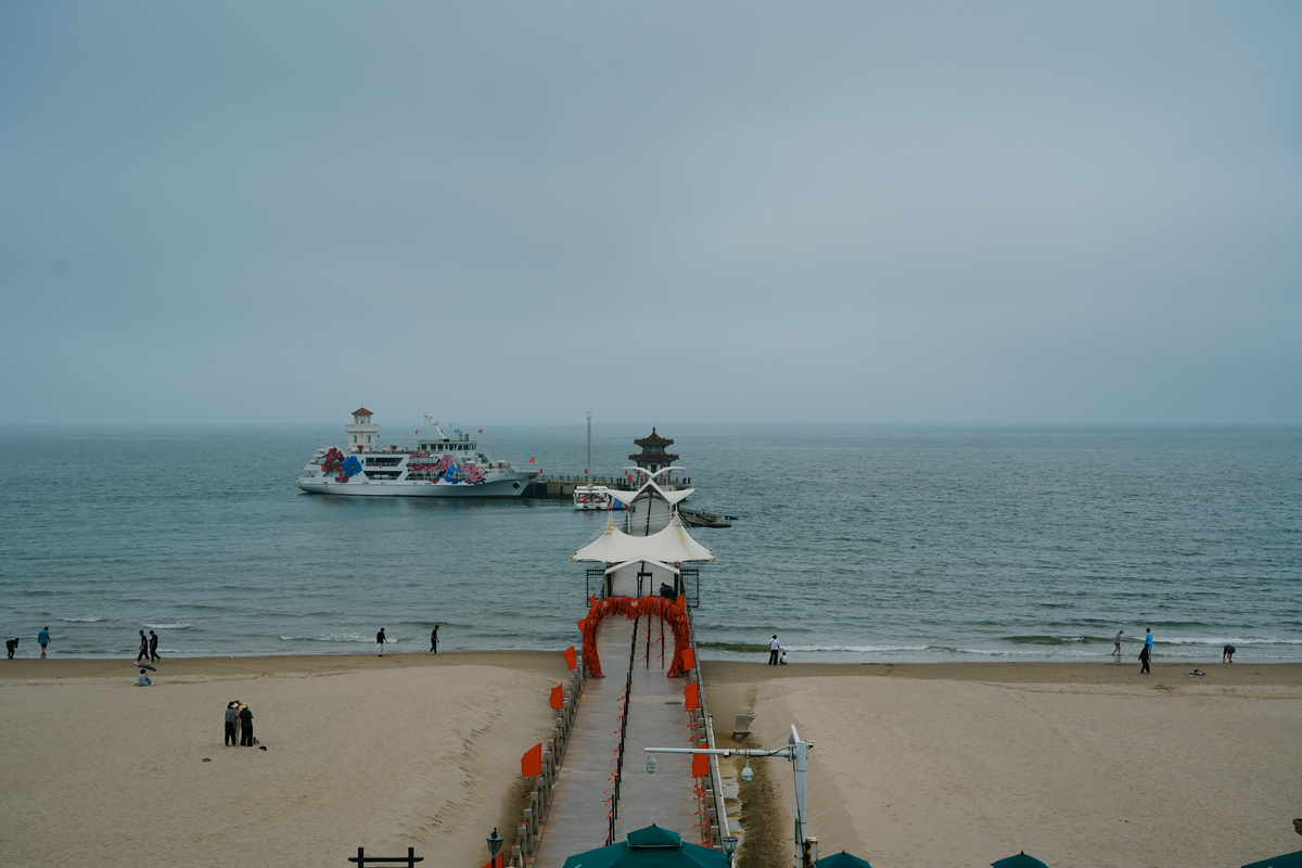 长岛之旅：一个阳光明媚的夏日回忆