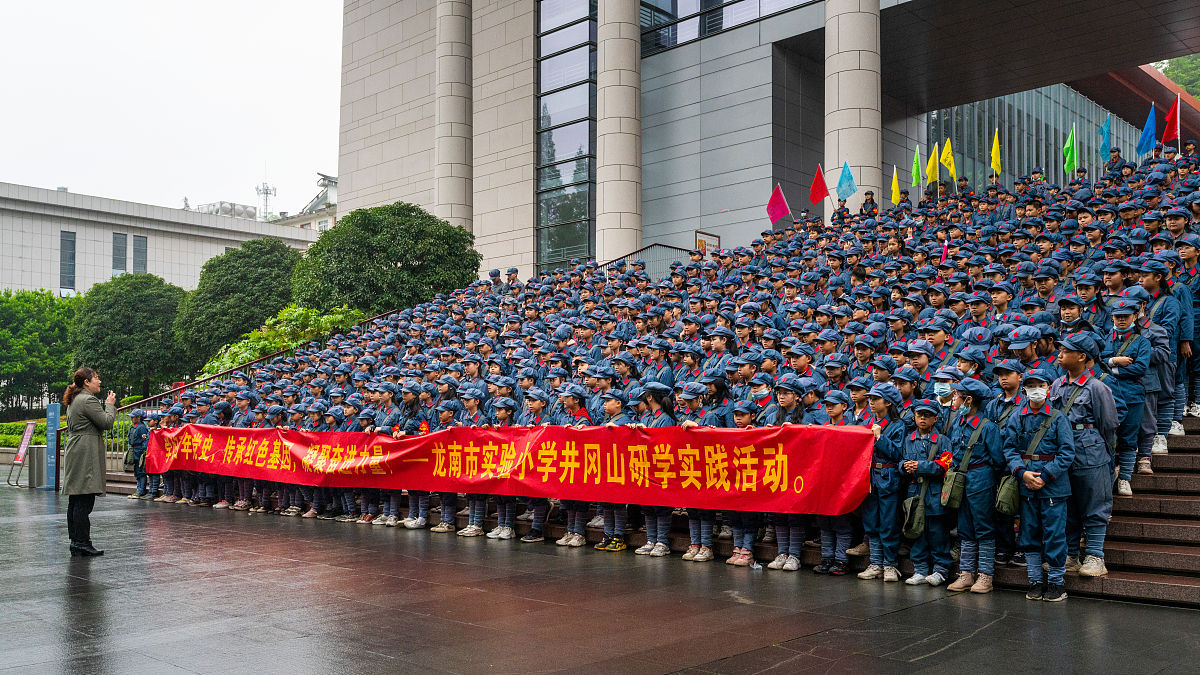 绵阳旅游学校2019邮政业务专业招生