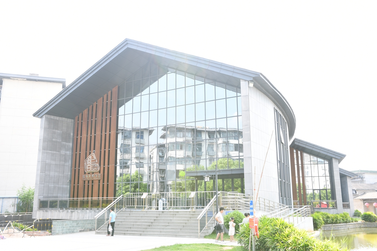 成都建筑学校建筑设计专业好就业吗？| 专业方向解析