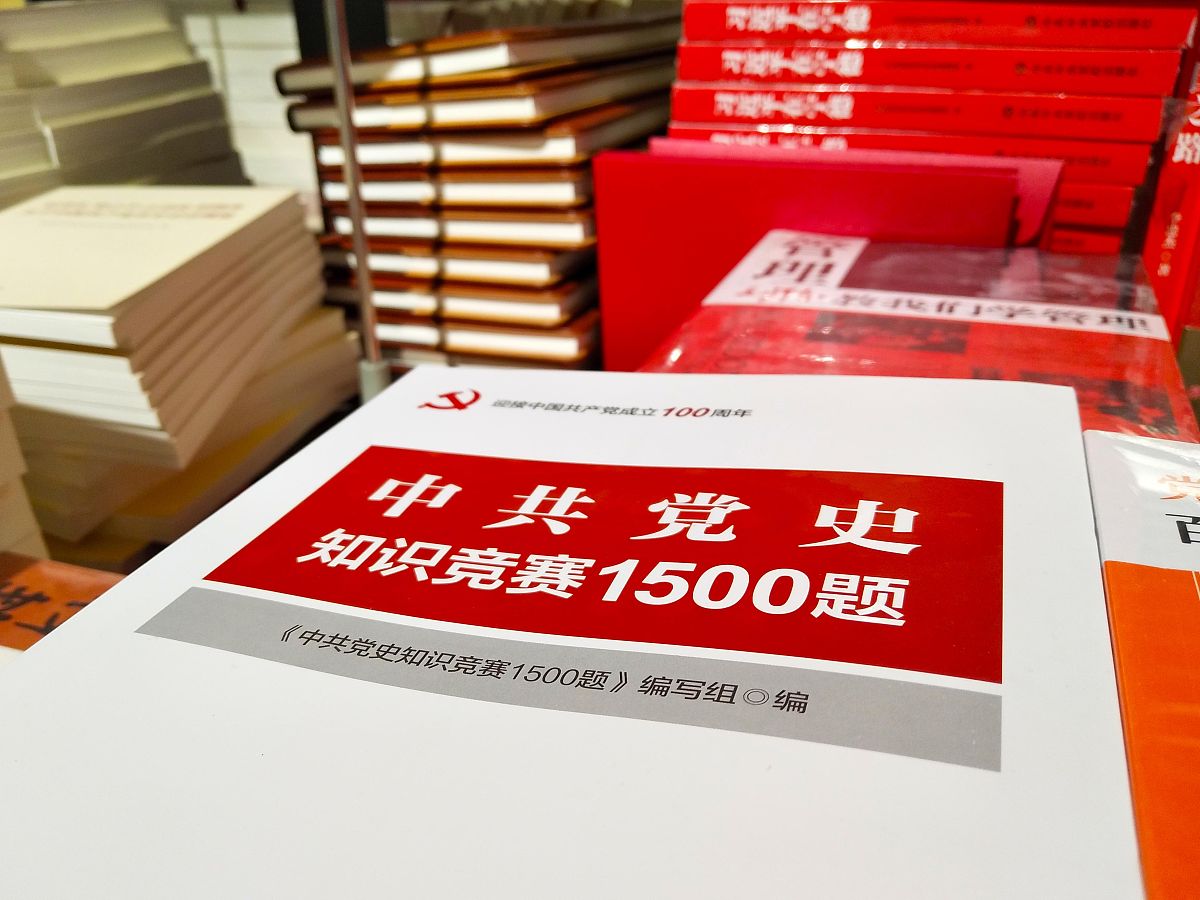 短线炒股必读书籍推荐：技巧、心理、实战秘籍