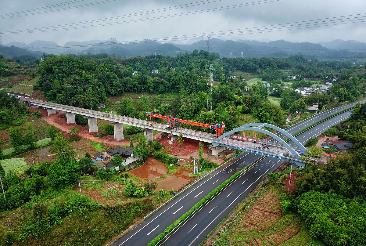 成都铁路专业招生要求：入学条件、考试及综合素质