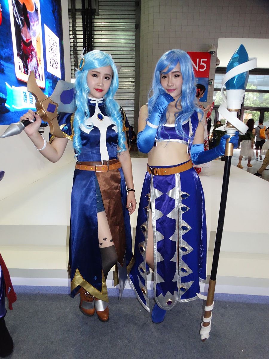 Cosplay 英雄联盟：扮演你最爱的角色