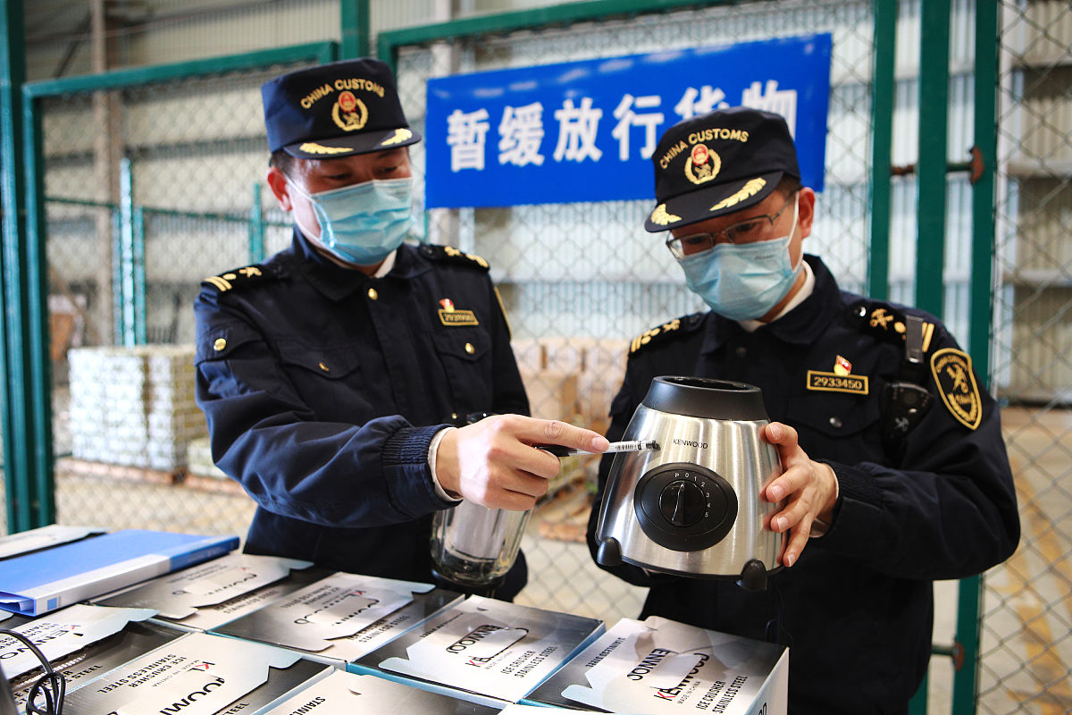 XX食品企业食品安全每周排查整治报告 - 10篇案例分享