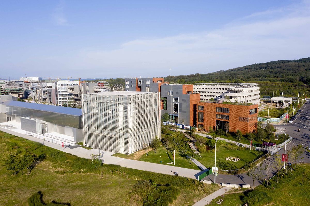 四川开设计算机平面设计专业的学校有哪些？