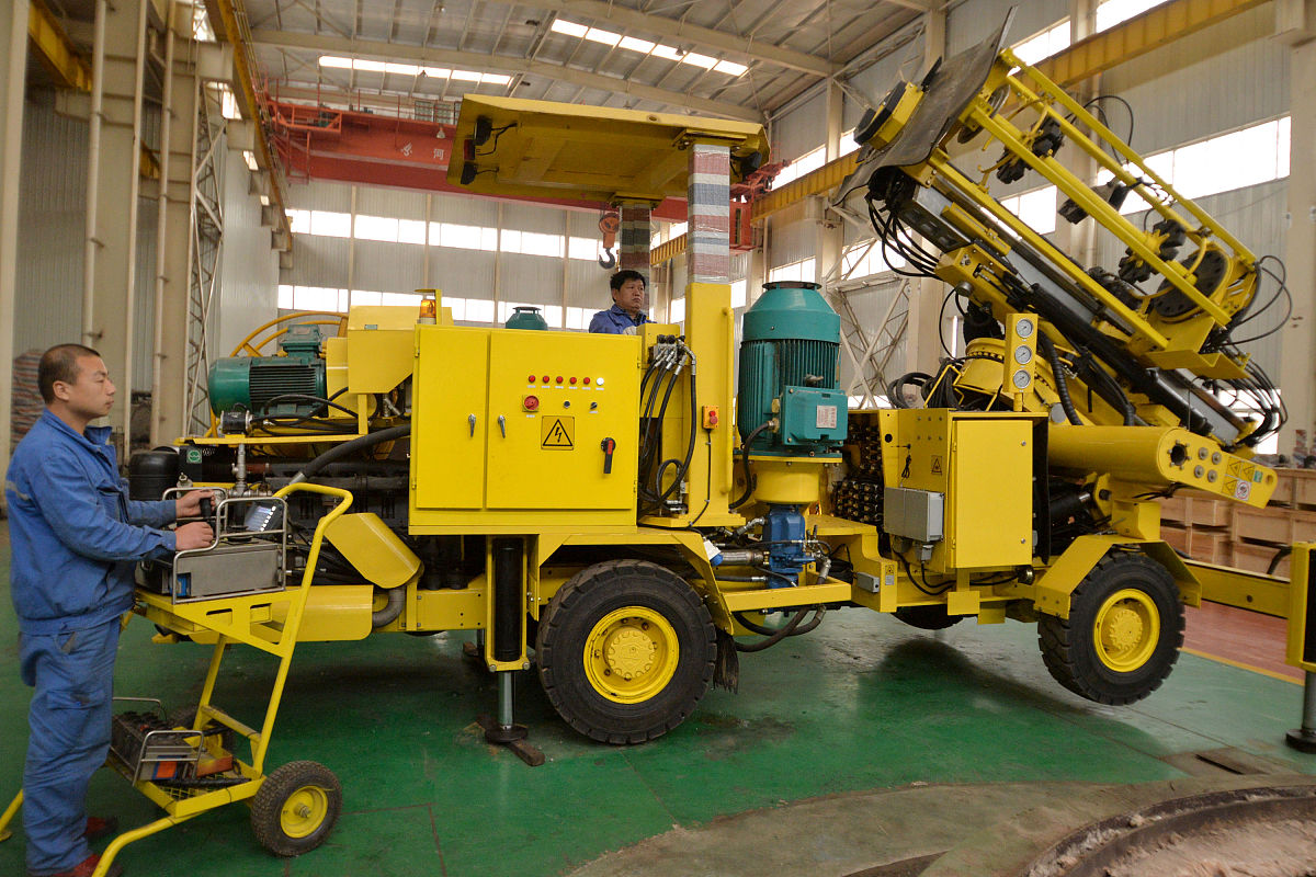 徐工非开挖钻机动力头