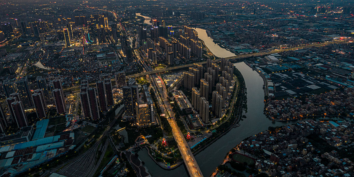 佛山市南海区金融后台优势：地理位置、资源、产业、政策、人才