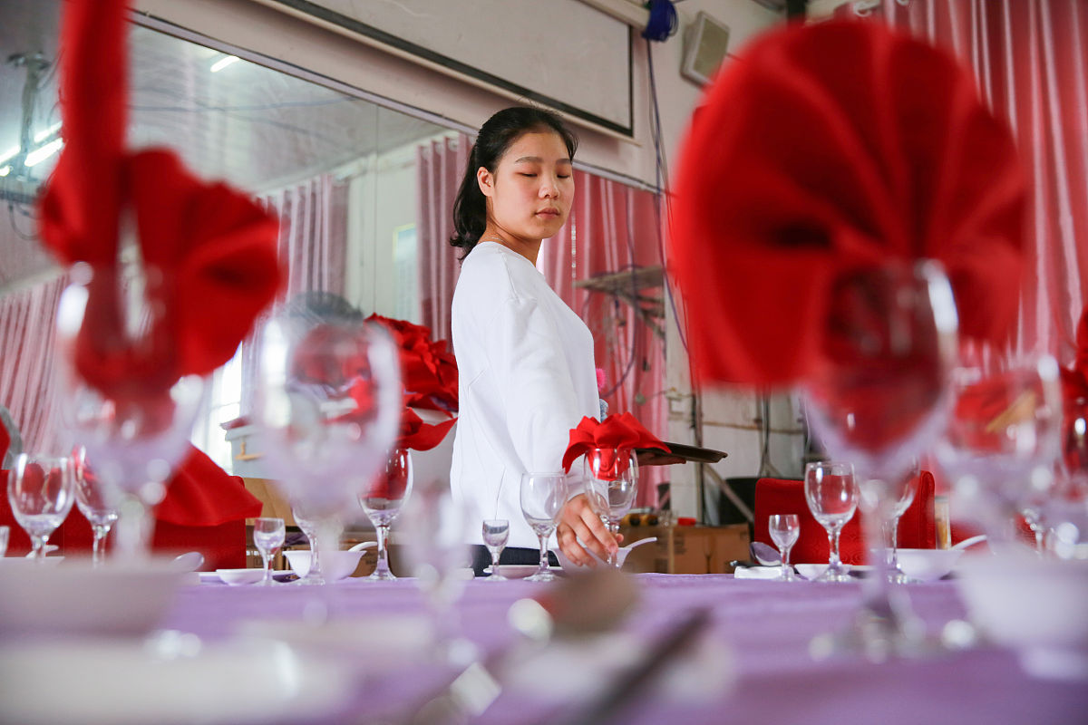 邵阳计算机学校2022年招生简章 - 专业设置及报名条件