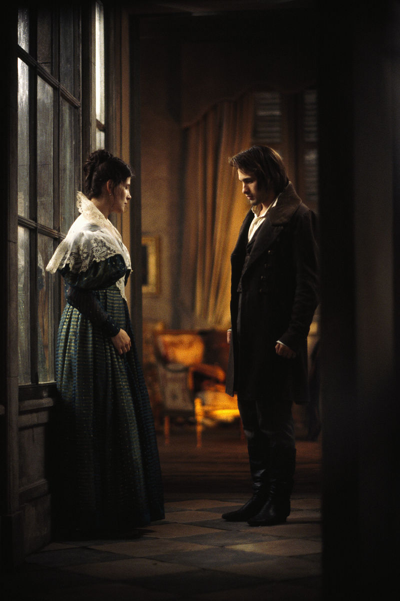 french actors juliette binoche and olivier martinez on the set o